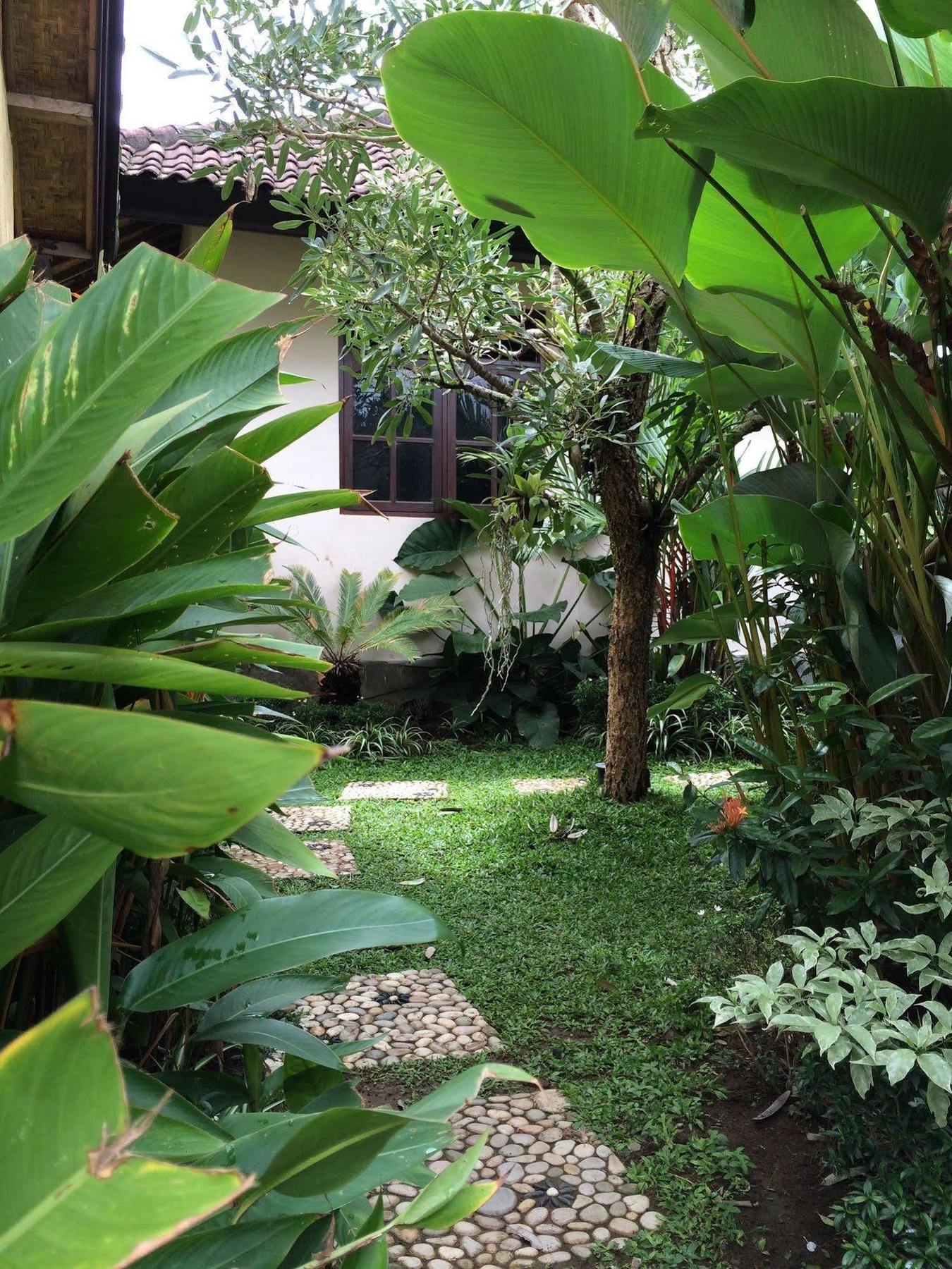 Uma Dewi Guest House Ubud Exterior foto